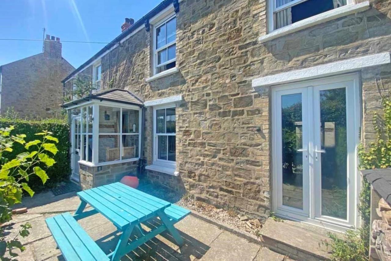 Mellow Cottage Just A Short Walk To The Beach Perranporth Exterior photo
